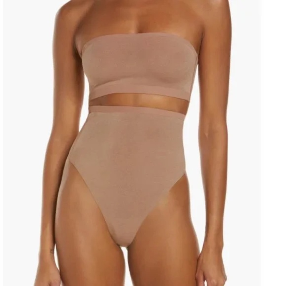 SKIMS Power Mesh High Waist Thong Sienna Tan NEW Small.